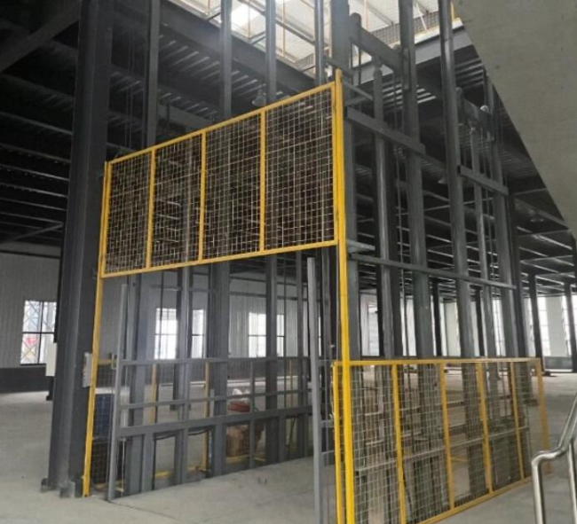 宜兴请详细介绍一下货梯安装在室外的维护方法